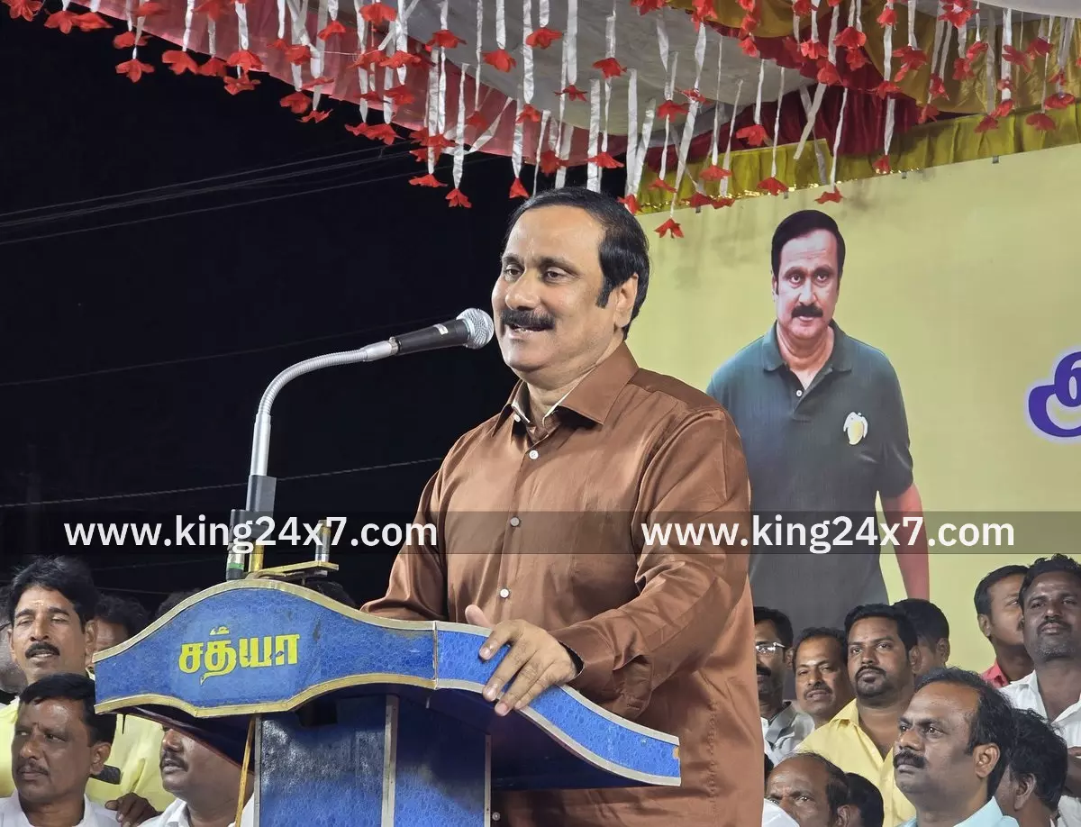 நிறைவேற்றிய வாக்குறுதிகளை திமுக அரசு பட்டியலிட வேண்டும்: அன்புமணி வலியுறுத்தல் நிறைவேற்றிய வாக்குறுதிகளை திமுக அரசு பட்டியலிட வேண்டும்: அன்புமணி வலியுறுத்தல்