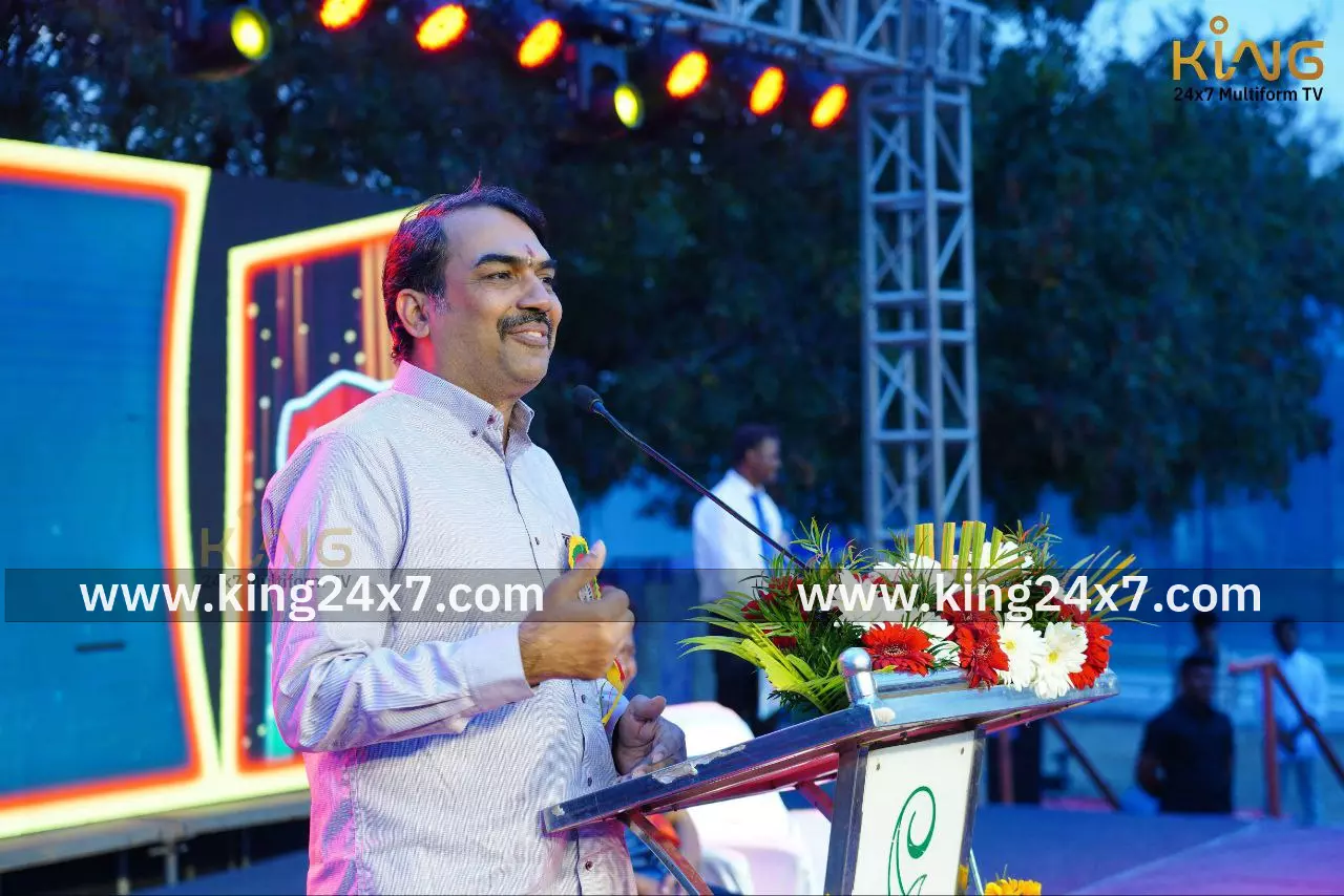 பார்க் பப்ளிக் பள்ளியின் ஆண்டு விழா கோலாகலமாகக் கொண்டாடப்பட்டது. பார்க் பப்ளிக் பள்ளியின் ஆண்டு விழா கோலாகலமாகக் கொண்டாடப்பட்டது.