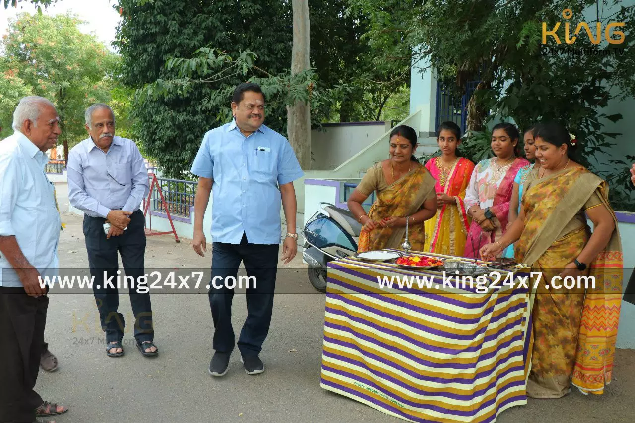 டிரினிடி அகாடமியின் 31வது ஆண்டு விளையாட்டு விழா கோலாகலமாகக் கொண்டாட்டம். டிரினிடி அகாடமியின் 31வது ஆண்டு விளையாட்டு விழா கோலாகலமாகக் கொண்டாட்டம்.