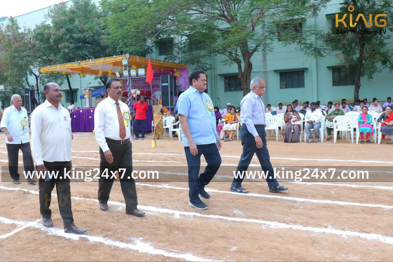 டிரினிடி அகாடமியின் 31வது ஆண்டு விளையாட்டு விழா கோலாகலமாகக் கொண்டாட்டம். டிரினிடி அகாடமியின் 31வது ஆண்டு விளையாட்டு விழா கோலாகலமாகக் கொண்டாட்டம்.