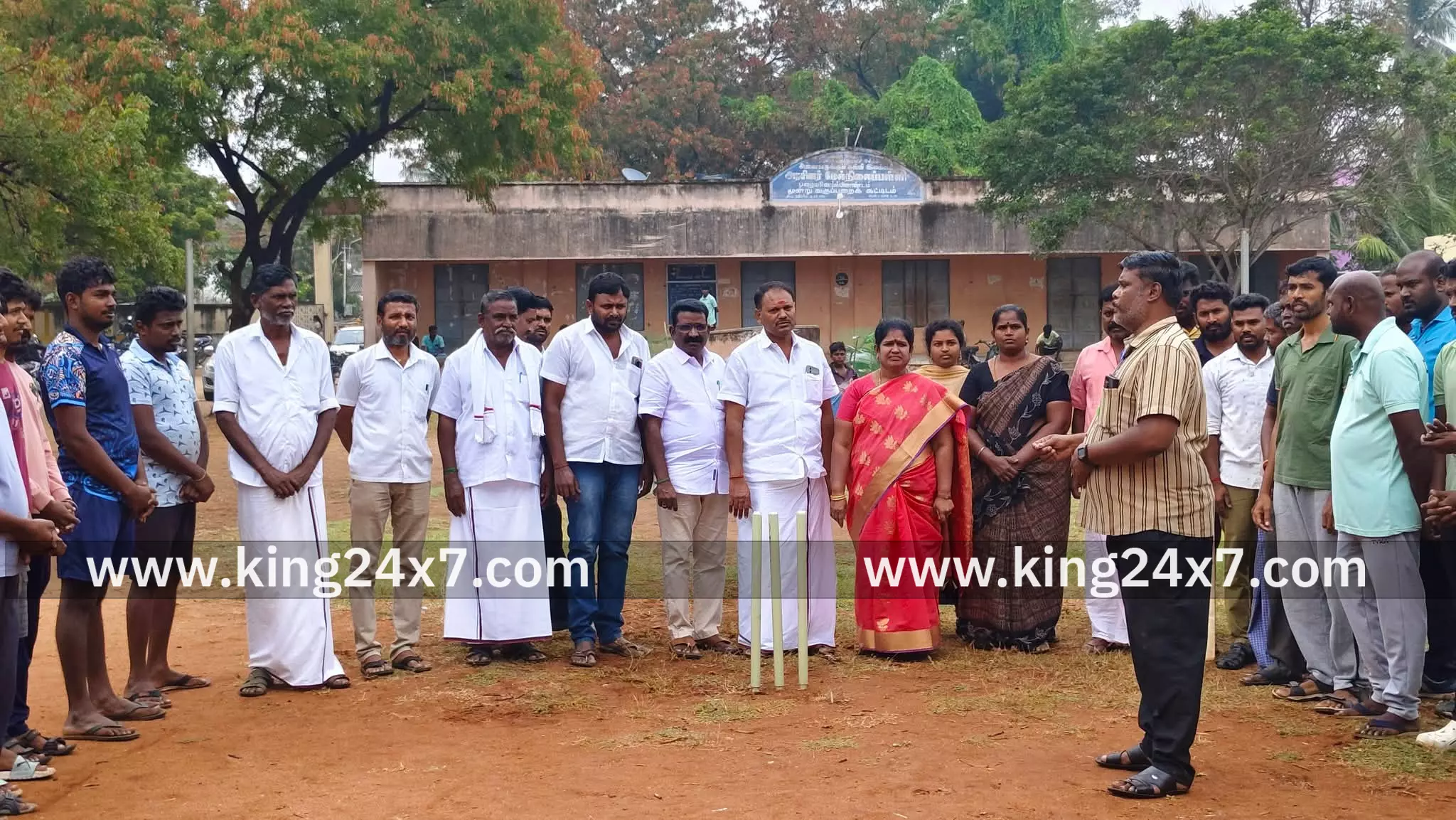 கிருஷ்ணராயபுரம் சட்டமன்ற தொகுதியில் திராவிட பொங்கல் விழாவை துவக்கி வைத்தல் நிகழ்ச்சி நடைபெற்றது கிருஷ்ணராயபுரம் சட்டமன்ற தொகுதியில் திராவிட பொங்கல் விழாவை துவக்கி வைத்தல் நிகழ்ச்சி நடைபெற்றது