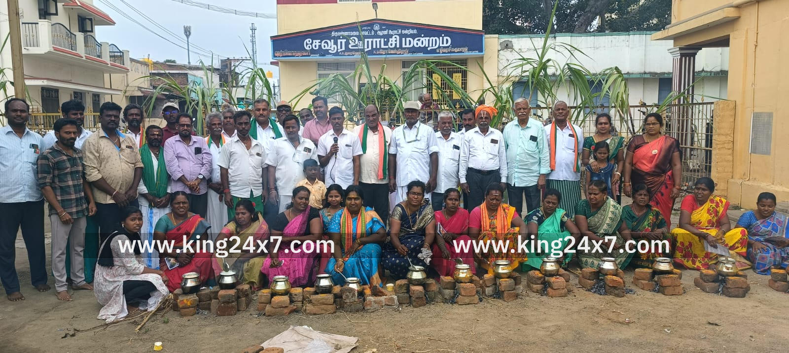 சேவூரில் பாஜக சார்பில் பொங்கல் விழா.