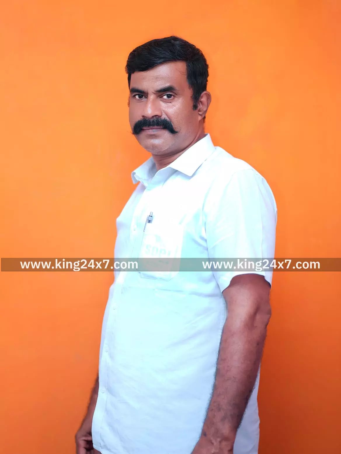 பொங்கல் வாழ்த்து தெரிவித்த நெல்லை தொகுதி தலைவர் பொங்கல் வாழ்த்து தெரிவித்த நெல்லை தொகுதி தலைவர்