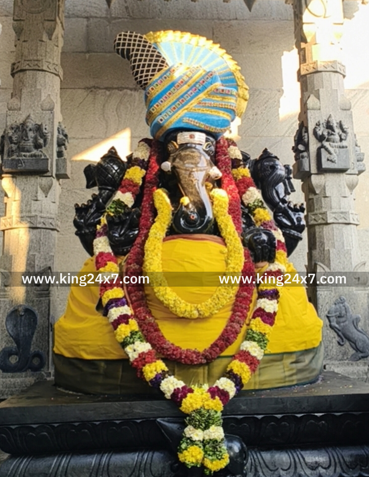 ஸ்ரீ வலம்புரி விநாயகருக்கு சிறப்பு அலங்காரம்...