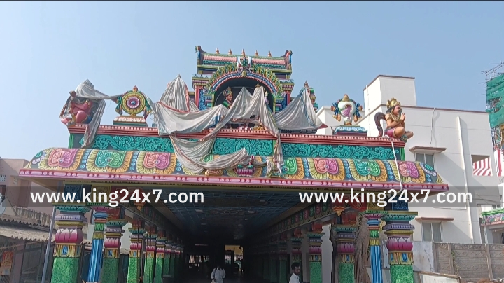 தமிழகத்தின் தென் திருப்பதி என அழைக்கப்படும் கல்யாண வெங்கடரமண சுவாமி திருக்கோவில் ரூபாய் 5 கோடி செலவில் புனரமைக்கப்பட்டு கும்பாபிஷேகம் நடைபெறும்-கரூரில் செந்தில் பாலாஜி பேட்டி.