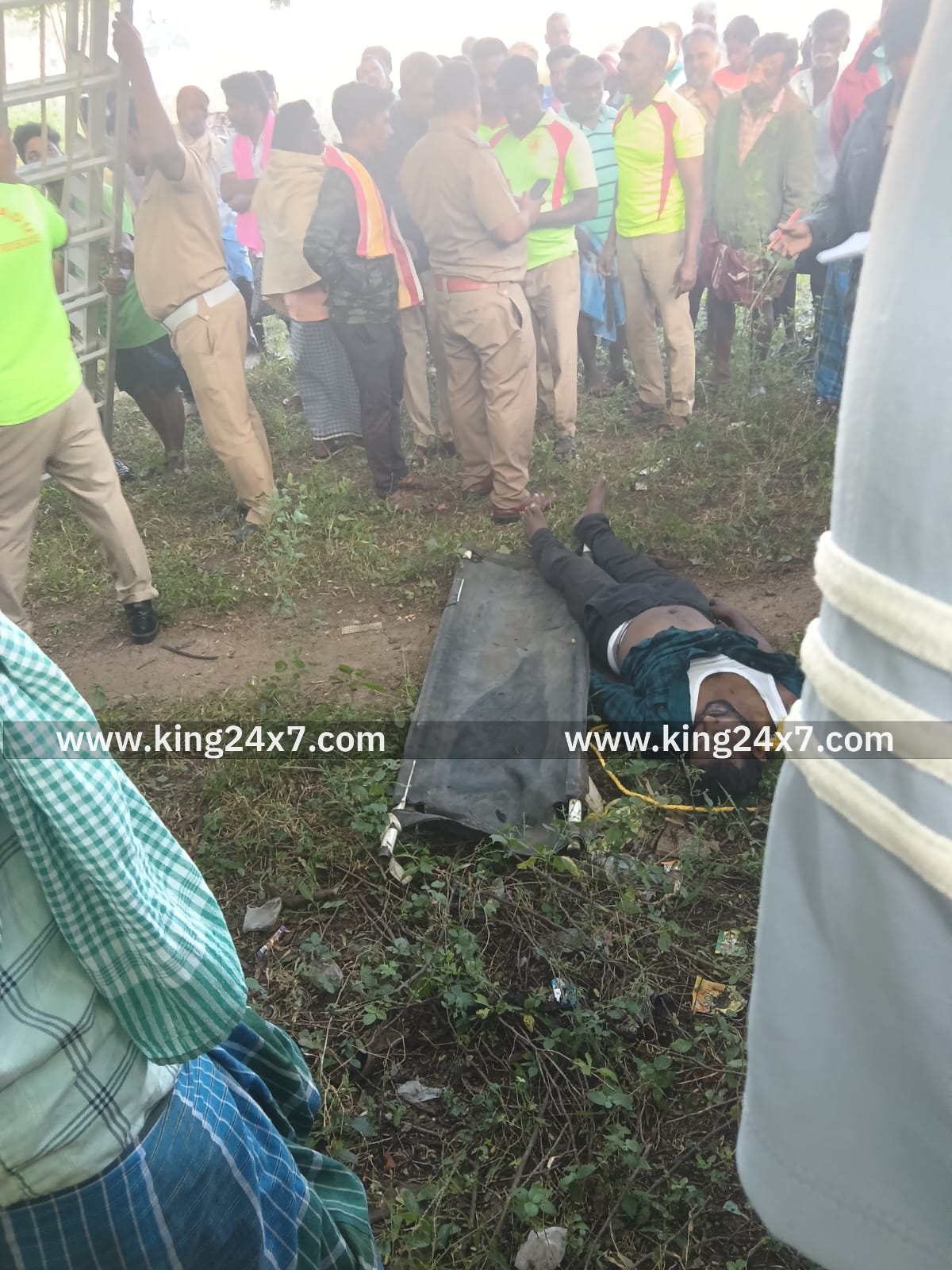 தூக்கு போட்டு தற்கொலை