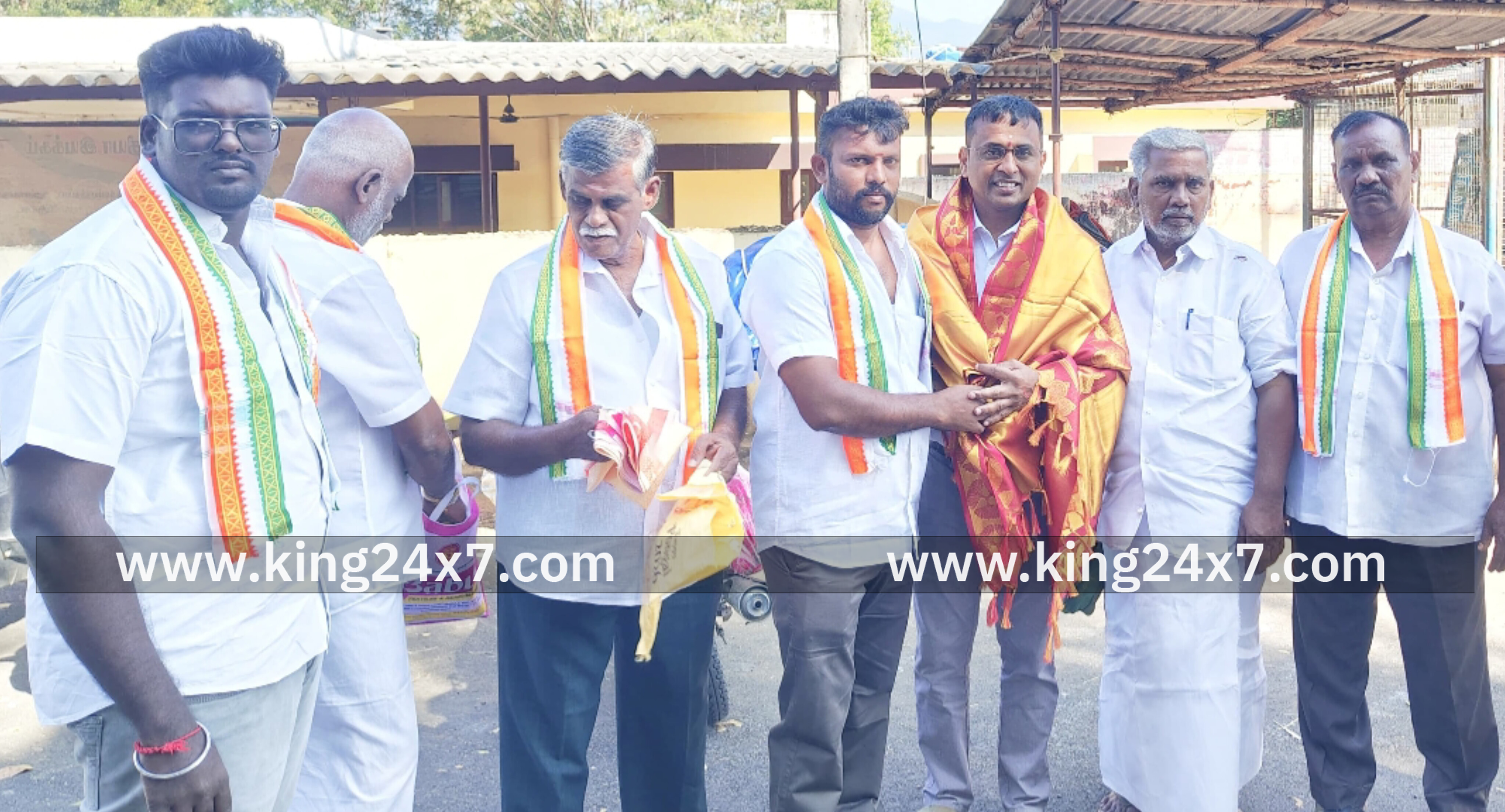 புதிய காங்கிரஸ் கமிட்டி தலைவர் PV. செந்தில்க்கு நிர்வாகிகள் வாழ்த்து..