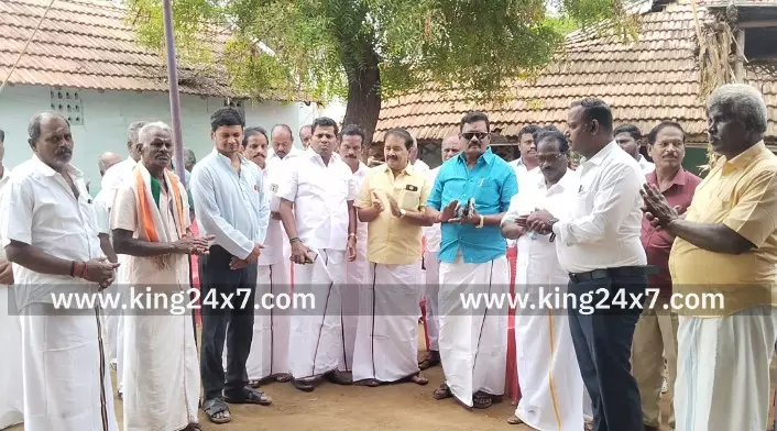 தொட்டியம் கவுதராசநல்லூர் இளைஞர் அறக்கட்டளை சமூக சேவை முயற்சிகளுடன் 25வது வெள்ளி விழா கொண்டாட்டம். தொட்டியம் கவுதராசநல்லூர் இளைஞர் அறக்கட்டளை சமூக சேவை முயற்சிகளுடன் 25வது வெள்ளி விழா கொண்டாட்டம்.