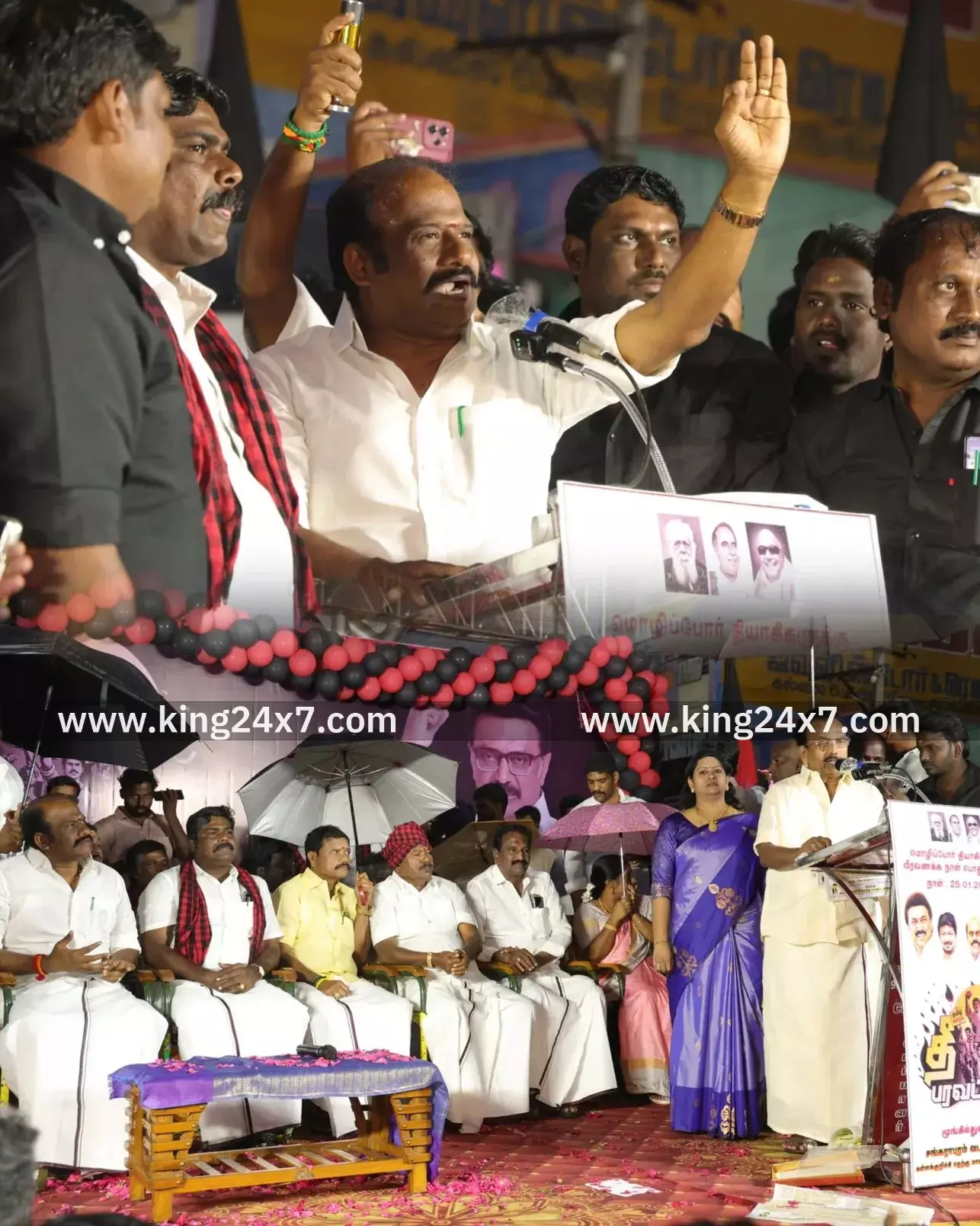 ரிஷிவந்தியம் : திமுக சார்பில் மொழிப்போர் தியாகிகள் வீரவணக்க நாள் கூட்டம்... ரிஷிவந்தியம் : திமுக சார்பில் மொழிப்போர் தியாகிகள் வீரவணக்க நாள் கூட்டம்...