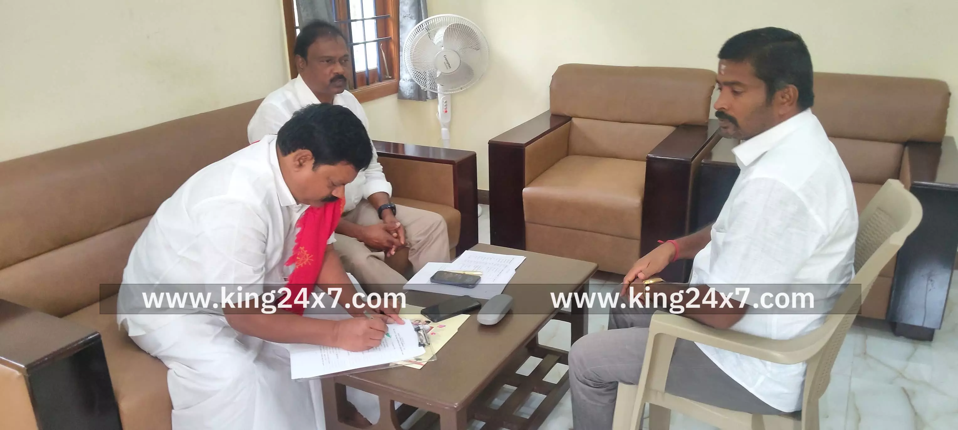 பாட்டாளி மக்கள் கட்சியின் சார்பில் நேர்காணல் பாட்டாளி மக்கள் கட்சியின் சார்பில் நேர்காணல்