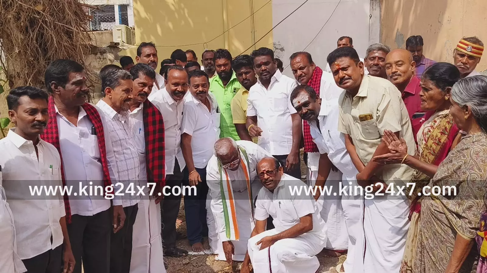 புதிய நியாய விலை கடை கட்டுவதற்கான அடிக்கல் நாட்டு விழா புதிய நியாய விலை கடை கட்டுவதற்கான அடிக்கல் நாட்டு விழா