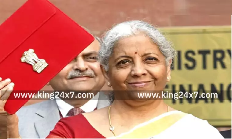 27 ஆண்டுகளுக்குப் பிறகு ஞாயிற்றுக்கிழமையில் தாக்கல் செய்யப்படும் முதல் ஒன்றிய பட்ஜெட்!!