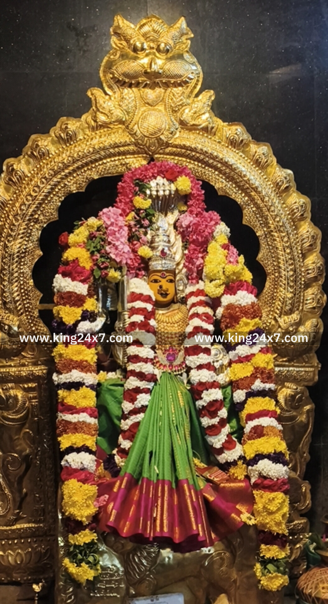 ராசிபுரம் ஸ்ரீ எல்லை மாரியம்மனுக்கு பௌர்ணமி சிறப்பு அலங்காரம் பக்தர்கள் தரிசனம்..