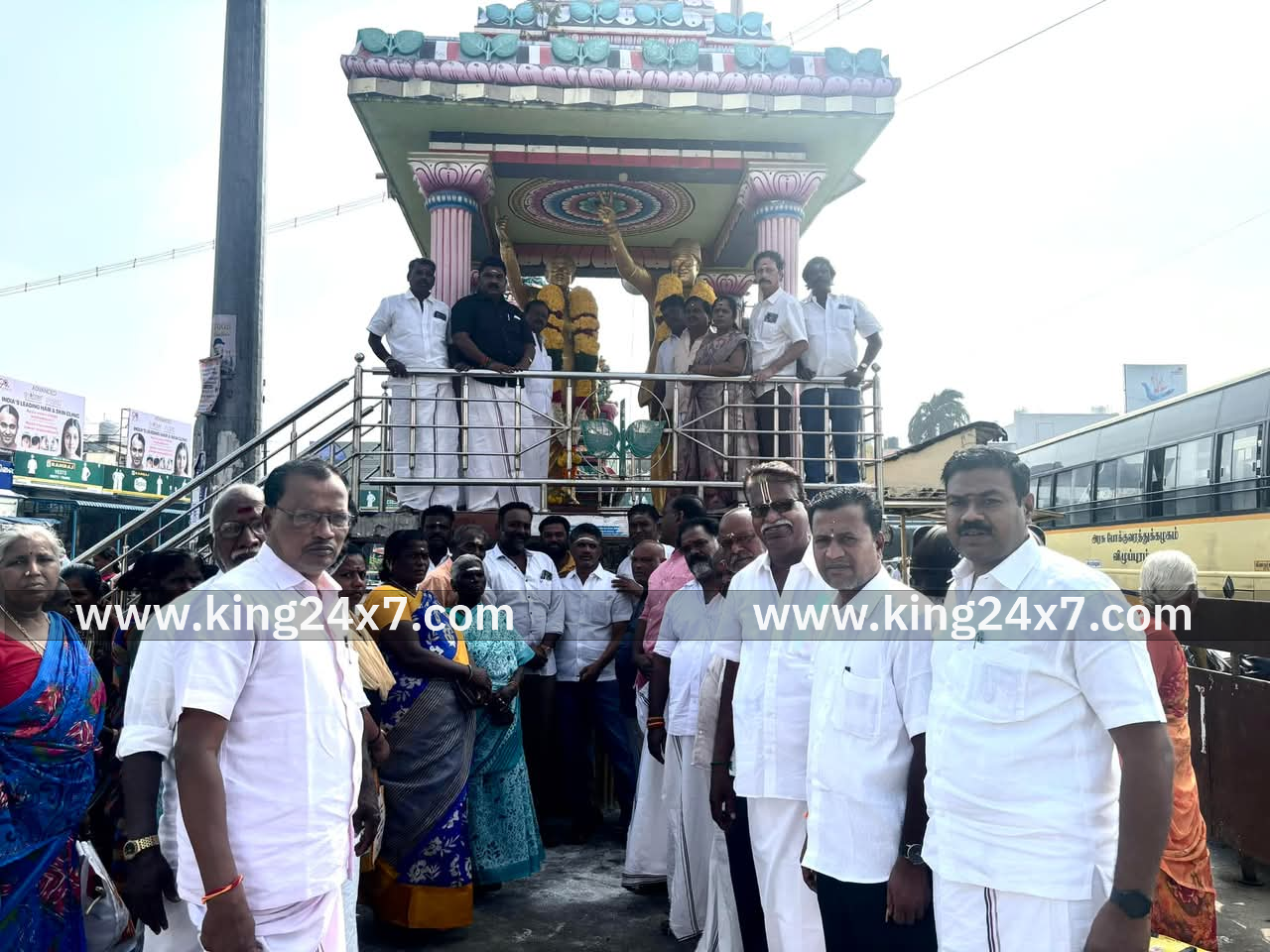 கள்ளக்குறிச்சி: அண்ணா நினைவு நாள் முன்னிட்டு அவரது  சிலைக்கு மாலை அணிவித்து மரியாதை....