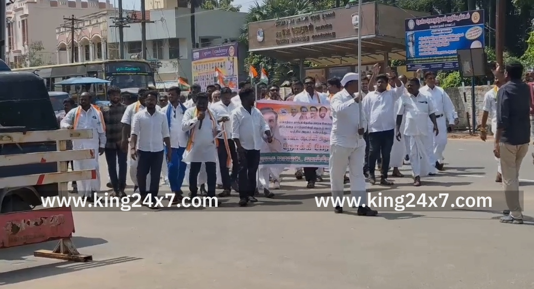 மகாத்மா காந்தி தேசிய ஊரக வேலை உறுதியளிப்பு திட்டத்தை சிதைக்கும் மத்திய அரசை கண்டித்து நாகையில் காங்கிரஸ் கட்சியின் சார்பில் நடைபயணம் மற்றும் கண்டன ஆர்ப்பாட்டம் நடைபெற்றது